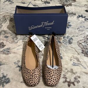 Universal Thread Women's Brown Polka Dot Flats